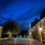 Villa #chateau Croute Charlus# Piscine Chauffee Bourg-sur-Gironde