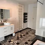 #chateau Croute Charlus# Piscine Chauffee Villa Bourg-sur-Gironde